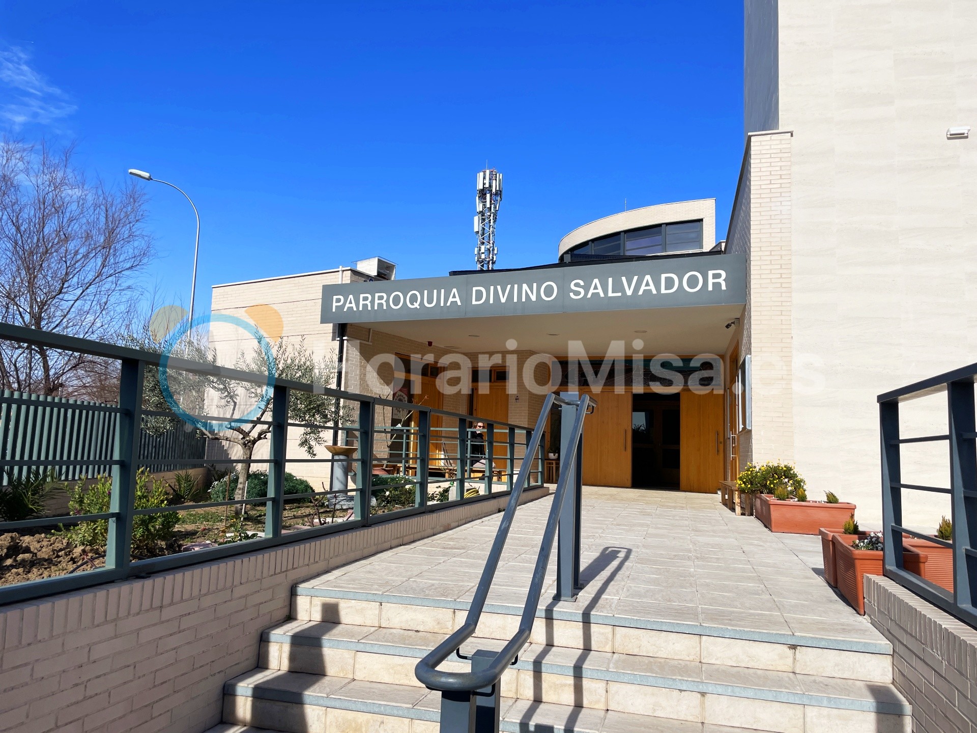Horarios de Misas en la Parroquia del Divino Salvador Montecarmelo HOY Madrid
