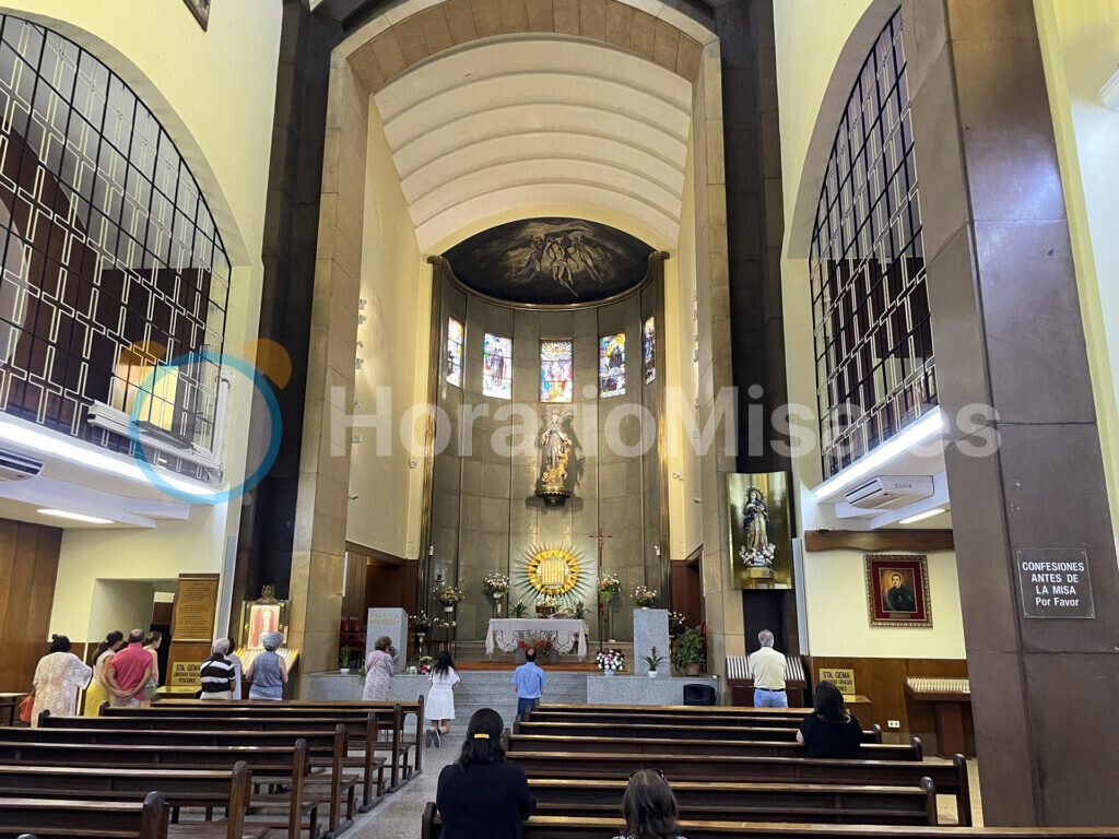 Parroquia Santa Gema de Madrid, Interior del Santuario después de Misa
